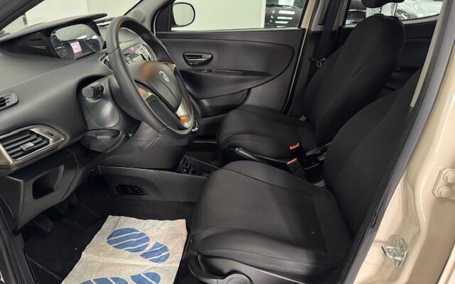 Lancia Ypsilon 1.3 mjt 95CV Gold KM CERT