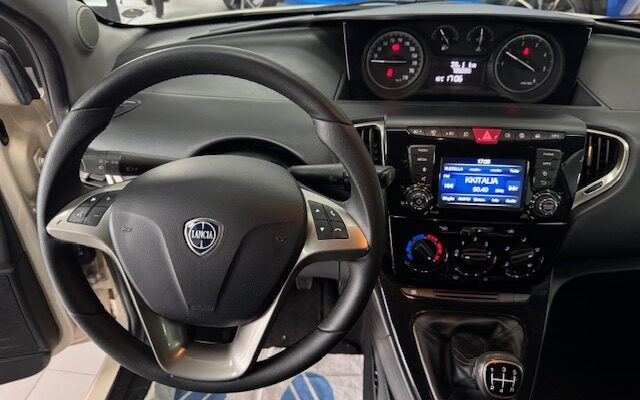 Lancia Ypsilon 1.3 mjt 95CV Gold KM CERT