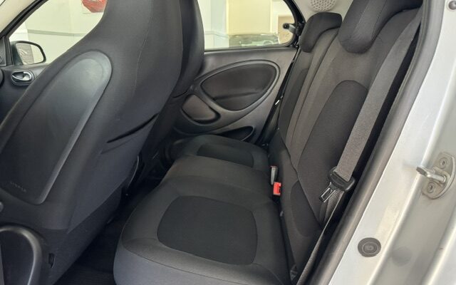 smart forFour 1.0 Passion 71cv twinamic my18 KM CERT