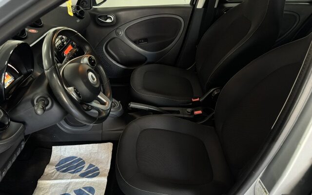 smart forFour 1.0 Passion 71cv twinamic my18 KM CERT