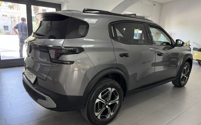 Citroen C3 Aircross 1.2 hybrid Max 145cv edcs6 NAV TECH PRONTA CONSEGNA
