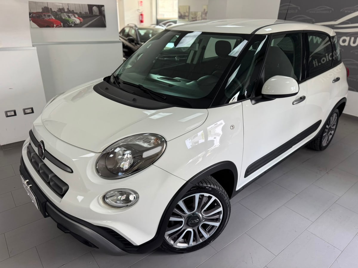 Fiat 500L Cross 1.4 95CV NAV KM CERT - foto 1