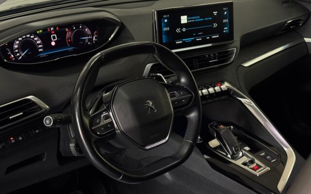 Peugeot 3008 1.5 bluehdi Allure Pack